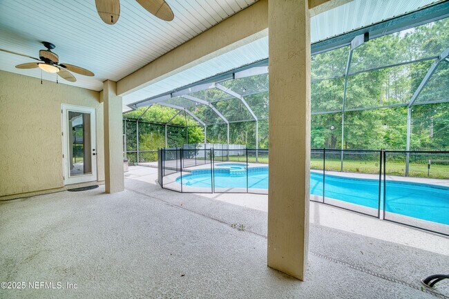 Building Photo - 1440 S Burgandy Trail