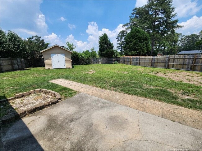 Building Photo - 1549 Laurel Oak Dr