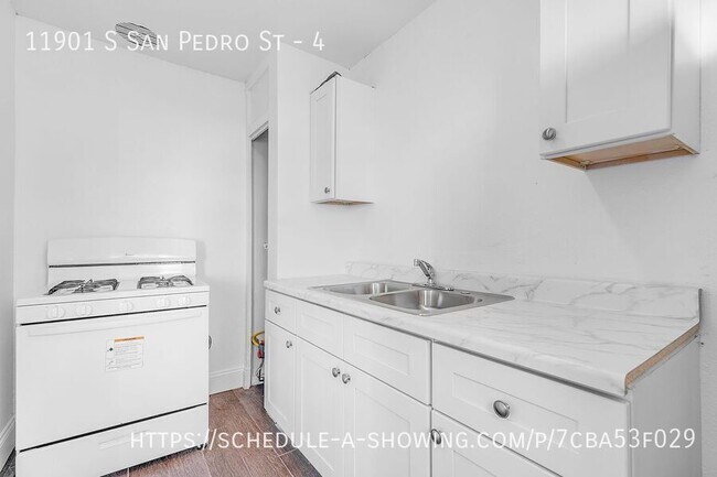 Building Photo - 11901 San Pedro St