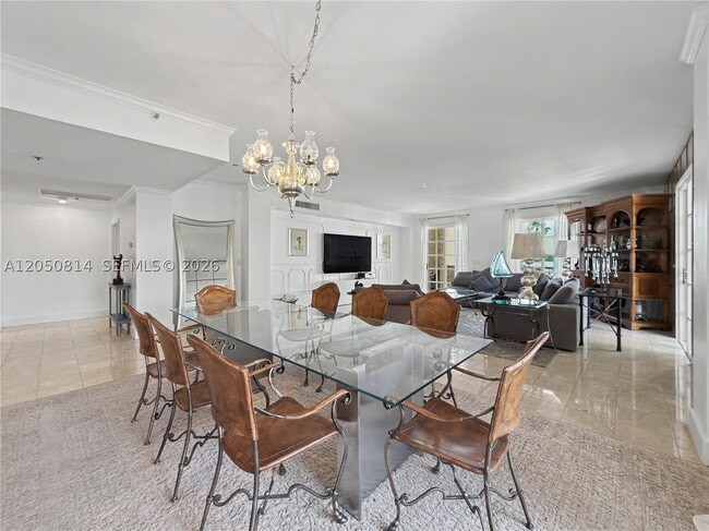 Building Photo - 2124 Fisher Island Dr