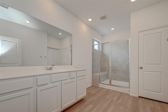 Building Photo - 22084 Juniper Crossing Dr