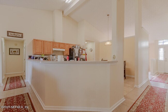 Building Photo - 4393 Pebble Brook Dr