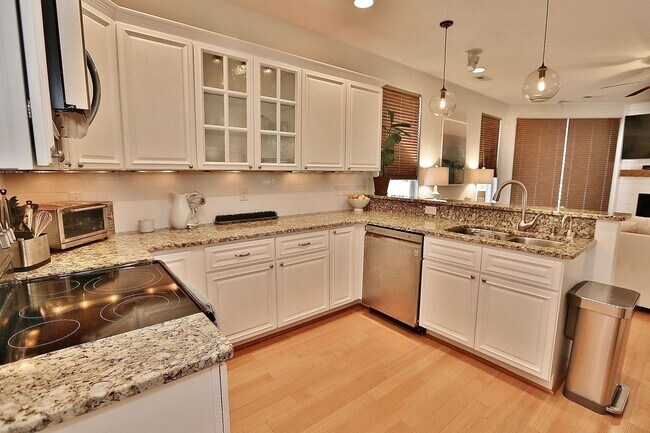 Building Photo - 3-Bedroom Condo 1/2 Mile from Oceanfront! Stainless Steel Appliances - Granite Counter Tops - All...