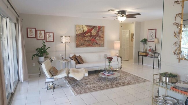 Building Photo - 5223 Villa Majorca Ct