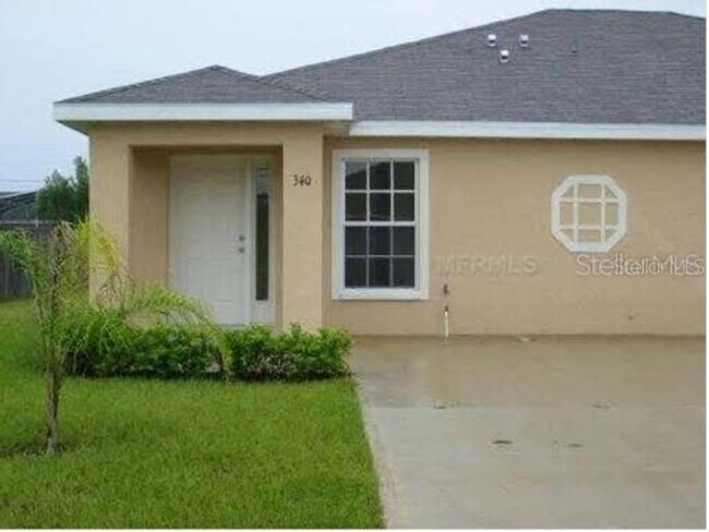 Building Photo - Beautiful Home in Poinciana