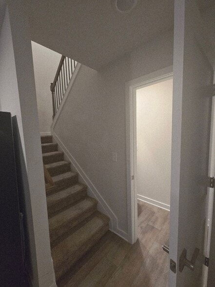 Building Photo - 3416 Stonewall Ct