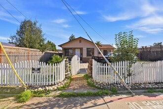 Building Photo - 26786 Clarkford St