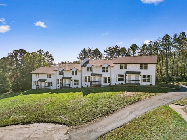 Building Photo - 400 Gallery Ln