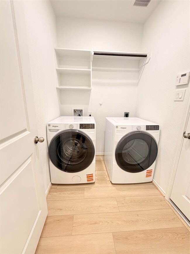 Building Photo - 22403 Sawmill Pass Ln