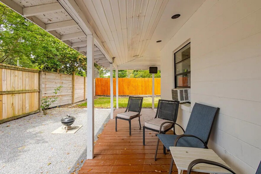 Building Photo - 512 Paulding Ave