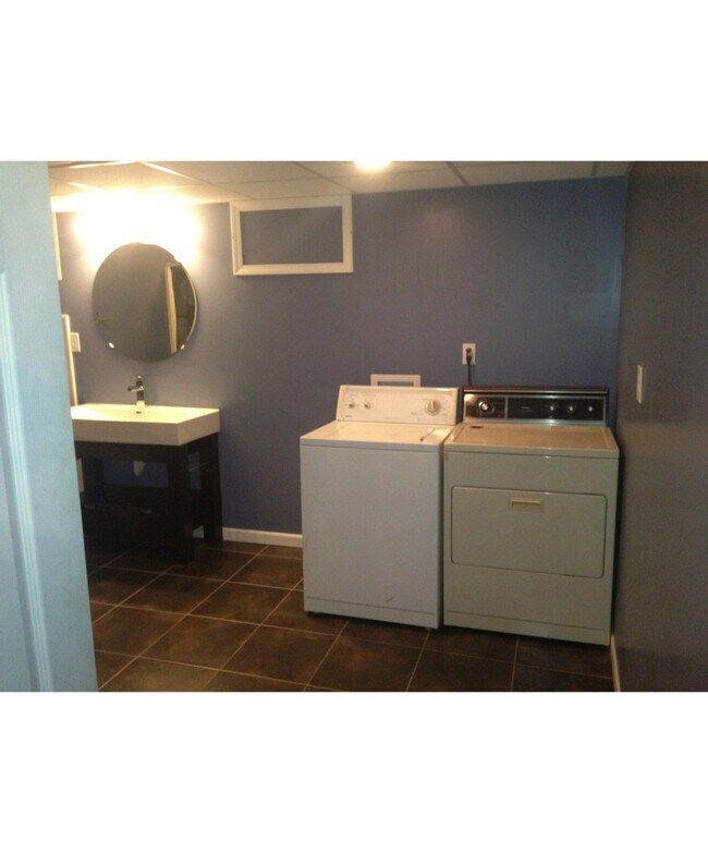 Building Photo - West Lafayette Schools Single Family Home ...