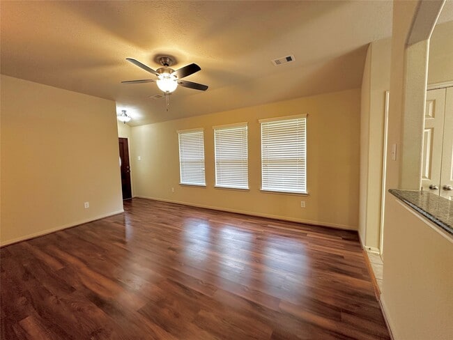 Building Photo - 2510 Avalon Lake Ln