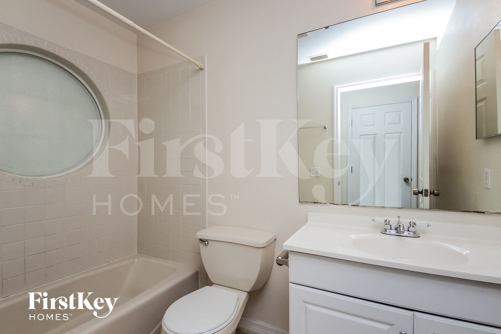 Building Photo - 424 Dove Dr