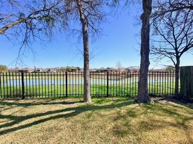 Building Photo - 2913 Dover Dr