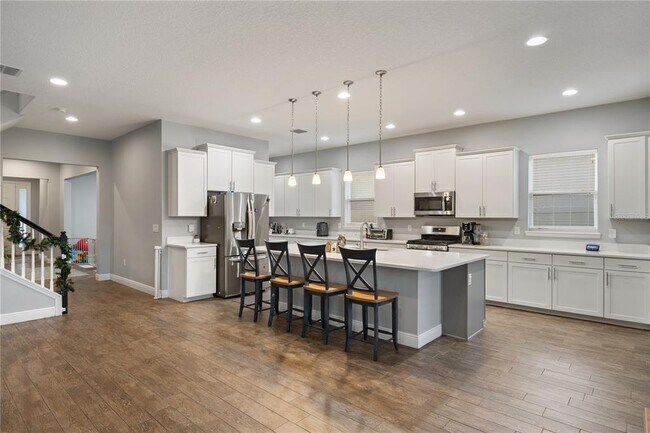 Building Photo - 15713 Sweet Limetta Dr