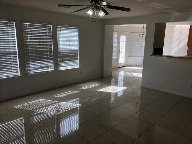 Building Photo - 8531 Ashford Green Ln