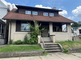 Building Photo - 500 Marwood Ave