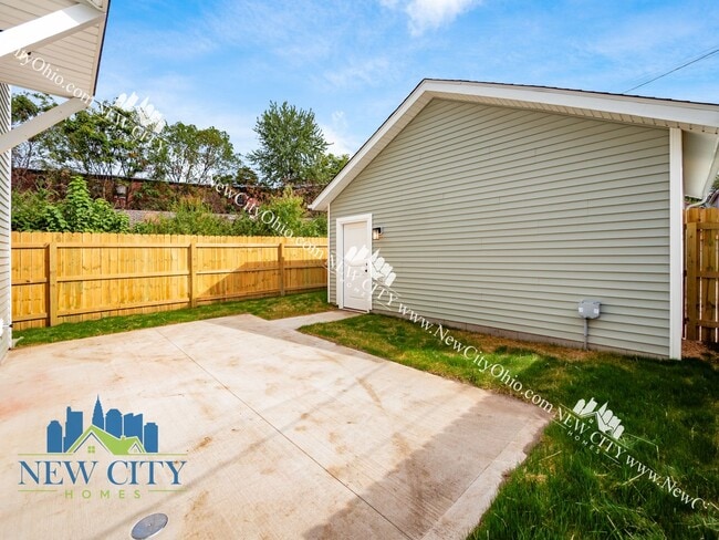 Building Photo - 2025 YEAR END SPECIAL! No App Fee! 3 Bedroom, 2.5 Bathroom Franklinton NOW New Build!