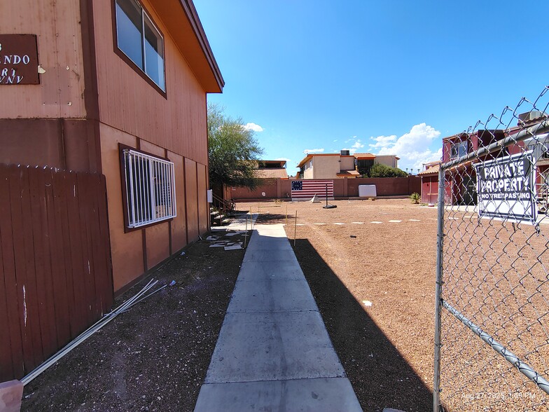 Building Photo - 3663 Kolendo Ct