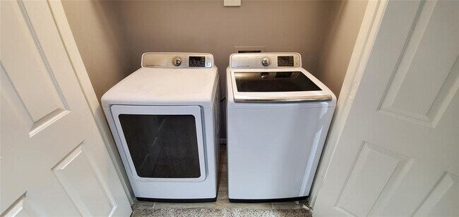 Building Photo - 5106 Prosperity Cir