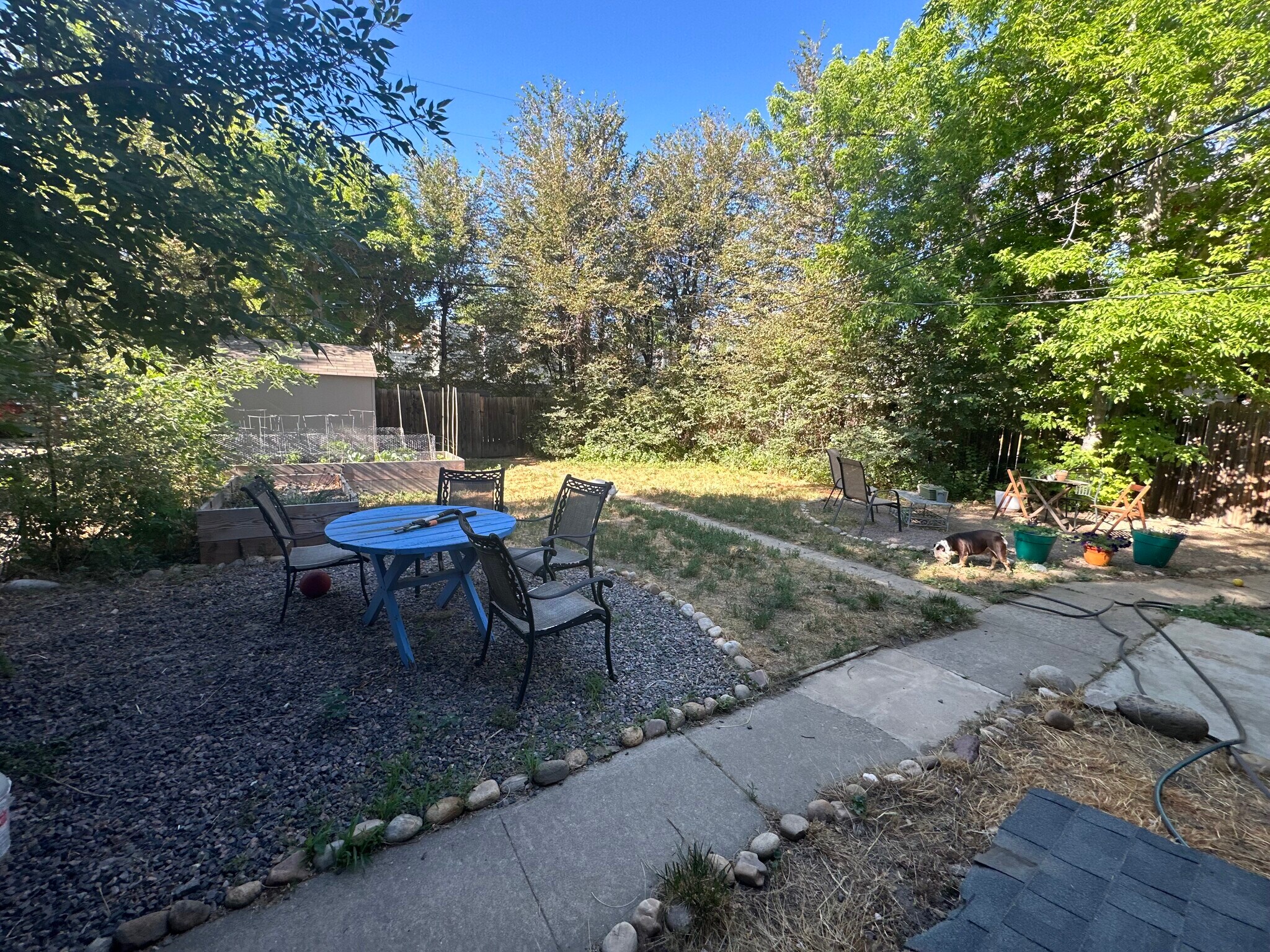 Building Photo - 2118 Grove Cir
