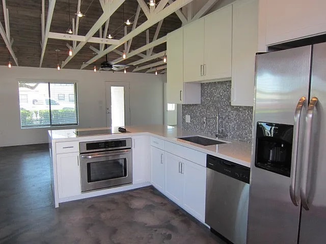 Building Photo - For Lease – 2/2 Arcadia District, Phoenix 85018 Home | Single Family Hom e$2,295/Month**