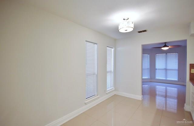 Building Photo - 132 E Xanthisma Ave