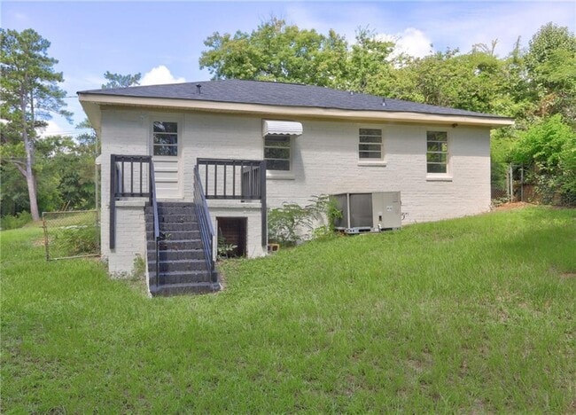 Building Photo - 3378 Pio Nono Cir