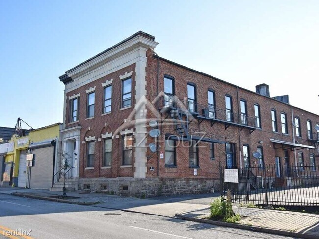 Building Photo - 2419 Greenmount Ave
