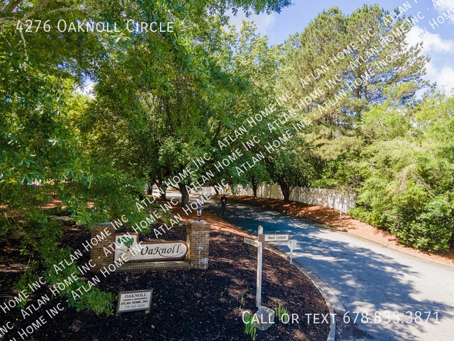 Building Photo - 4276 Oaknoll Cir