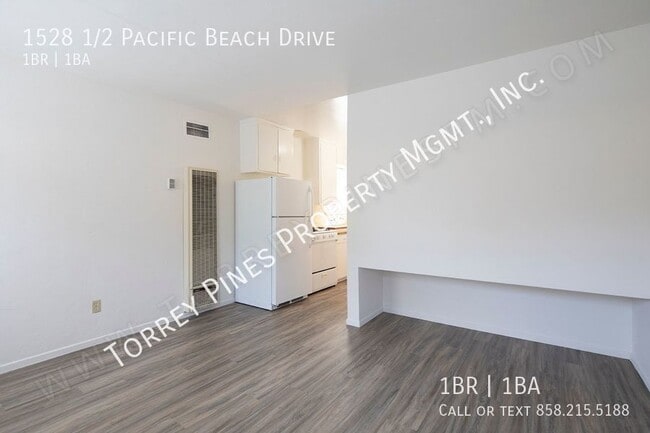 Building Photo - 1528 1/2 Pacific Beach Drive-
