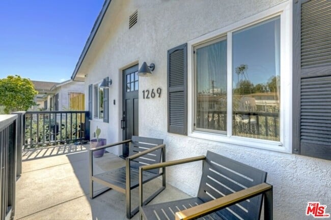 Building Photo - 1269 1/2 S Muirfield Rd