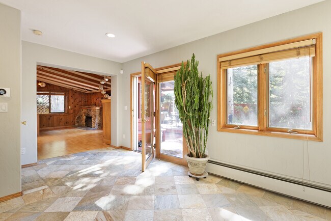 Building Photo - 311 Midland Ave