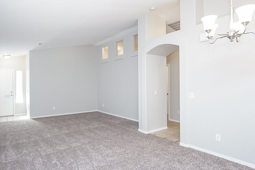 Building Photo - 7028 Village Shore Ct
