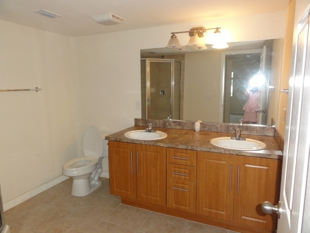 Building Photo - 155 N Pearl Lake Causeway