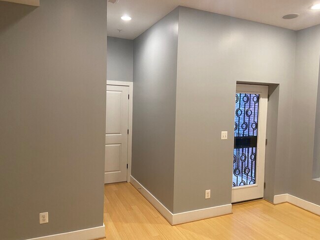 Master bedroom - 1303 Clifton St NW