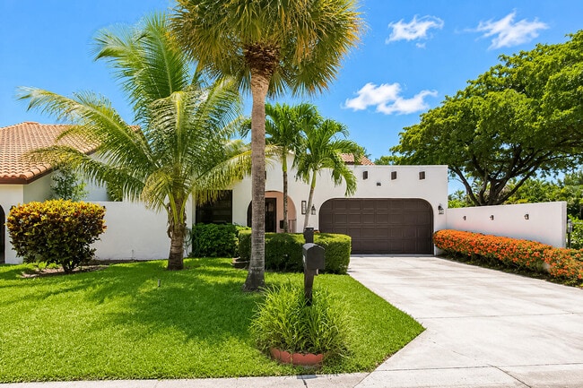 Building Photo - 7678 Solimar Cir