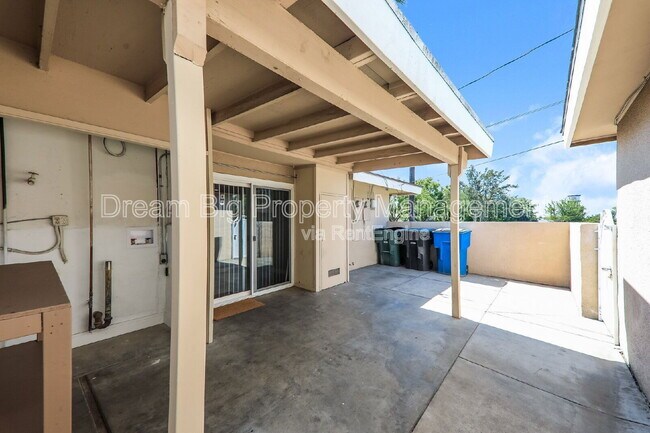 Building Photo - 3661 Wilbur St