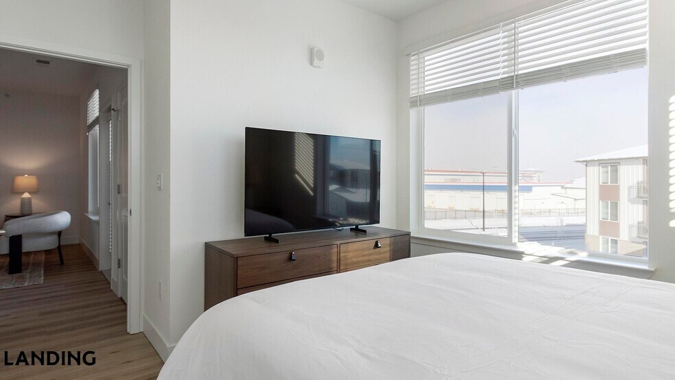 Building Photo - 10670 Jake Jabs Blvd