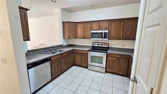 Building Photo - 501 Jeans Creek Dr