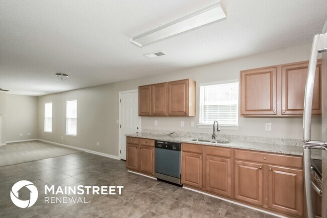 Building Photo - 520 Abercorn Ct