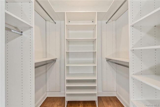 Building Photo - 124 Maple Ave