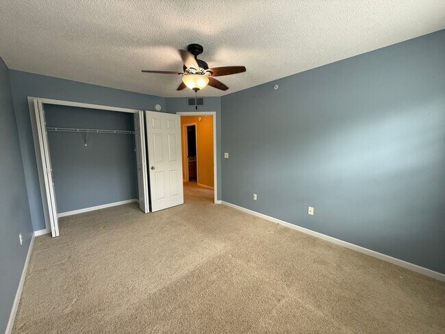 Building Photo - 1577 Legacy Pkwy E
