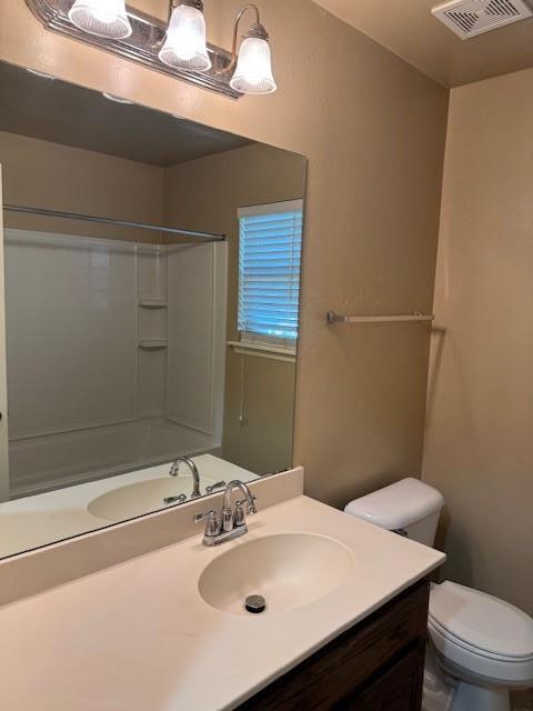 Building Photo - 2220 SE 7th St