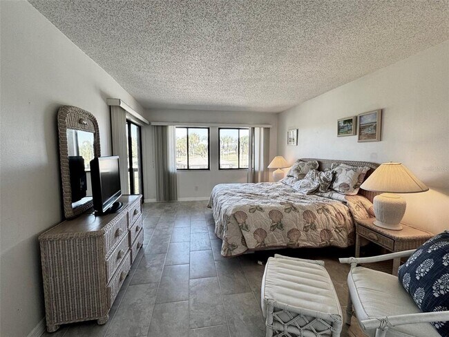 Building Photo - 4543 Longwater Chase