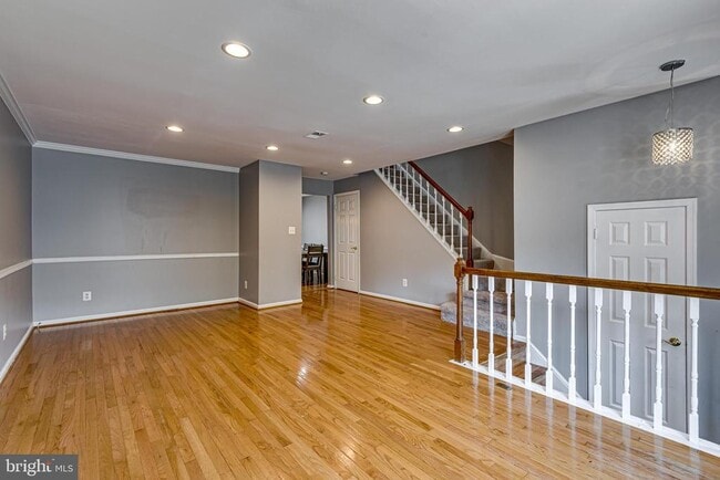 Building Photo - 8508 Blue Bird Woods Ct
