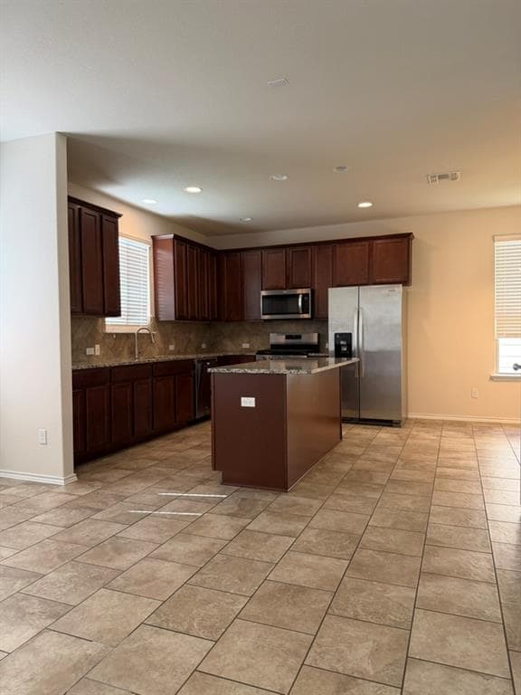 Building Photo - 2601 Chandler Creek Blvd