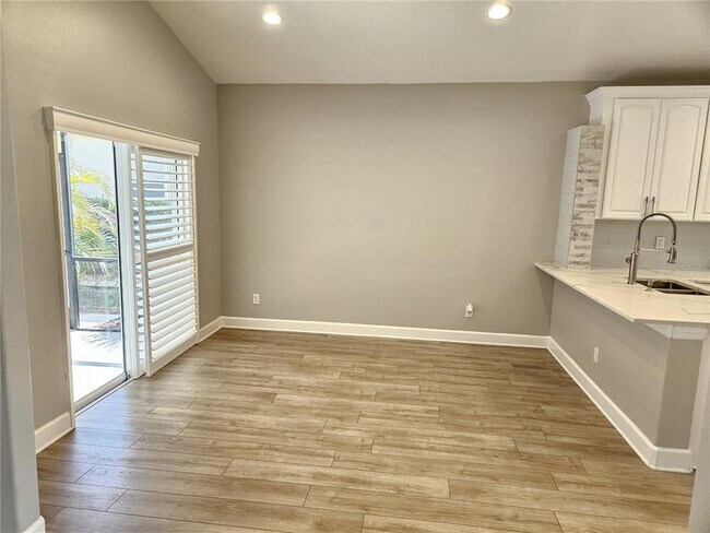 Building Photo - 2319 Caraway Dr