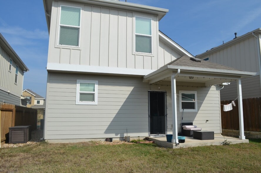 Building Photo - 6501 Rafferty Ln