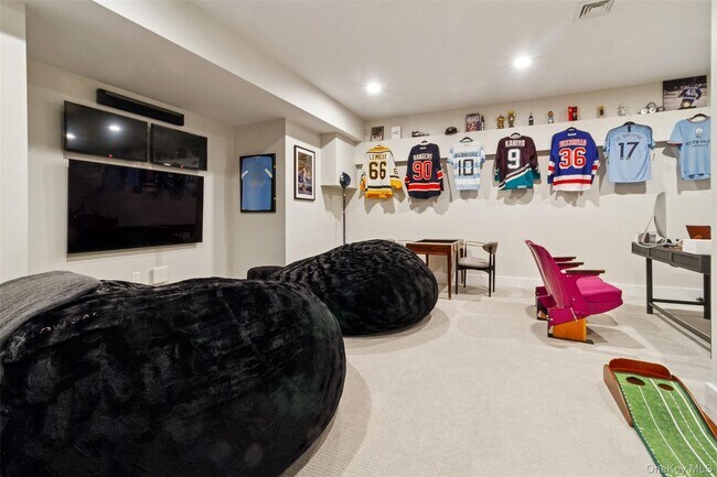 Building Photo - 1 Stonewall Ln